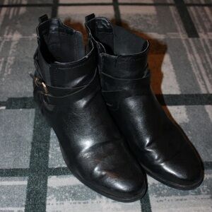 Black Ankle Boots for Women
